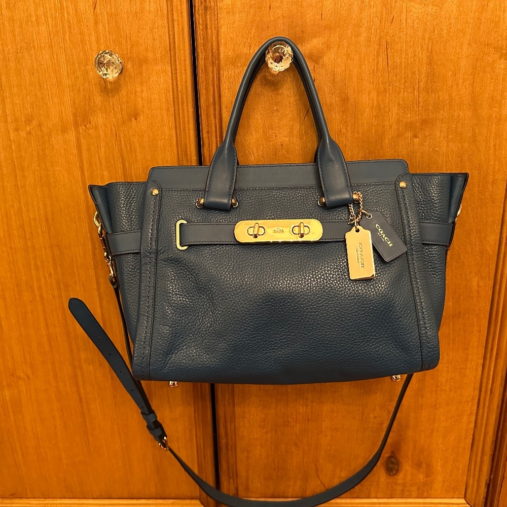 Coach Swagger 27 Blue Pebble Leather Carryall 34816 MSRP $498 Rare EUC